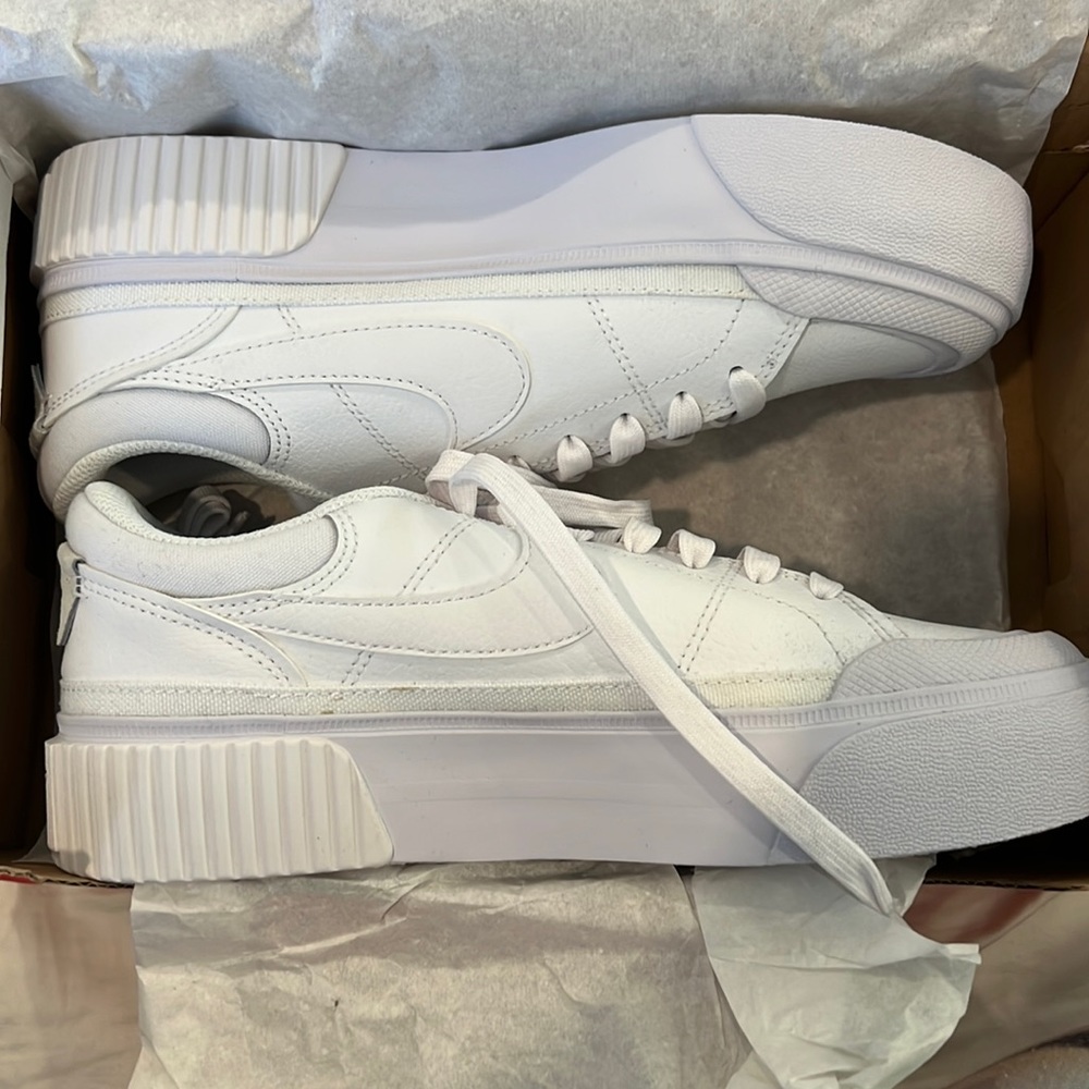 Nike women’s court legacy fit sneakers
